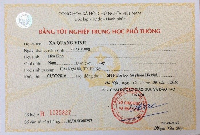 Làm bằng cấp 3